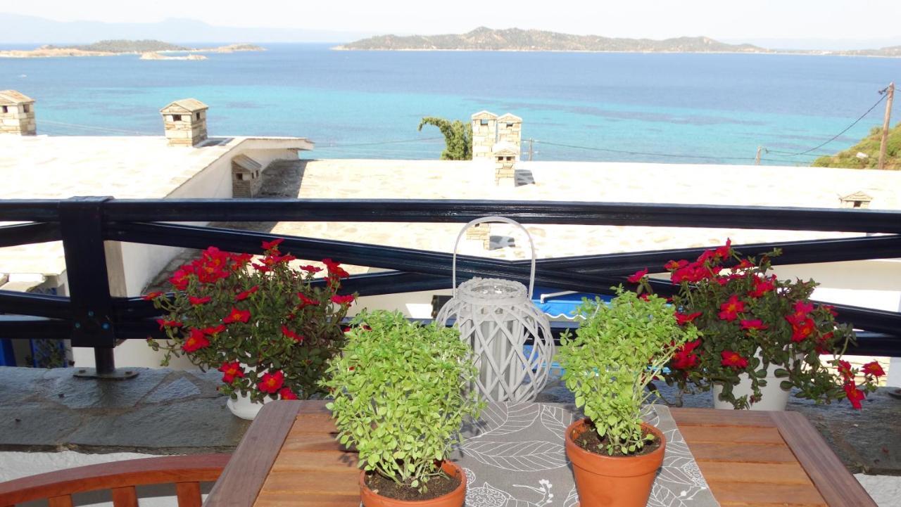 House With Marvelous View Apartment Ouranoupoli Bagian luar foto