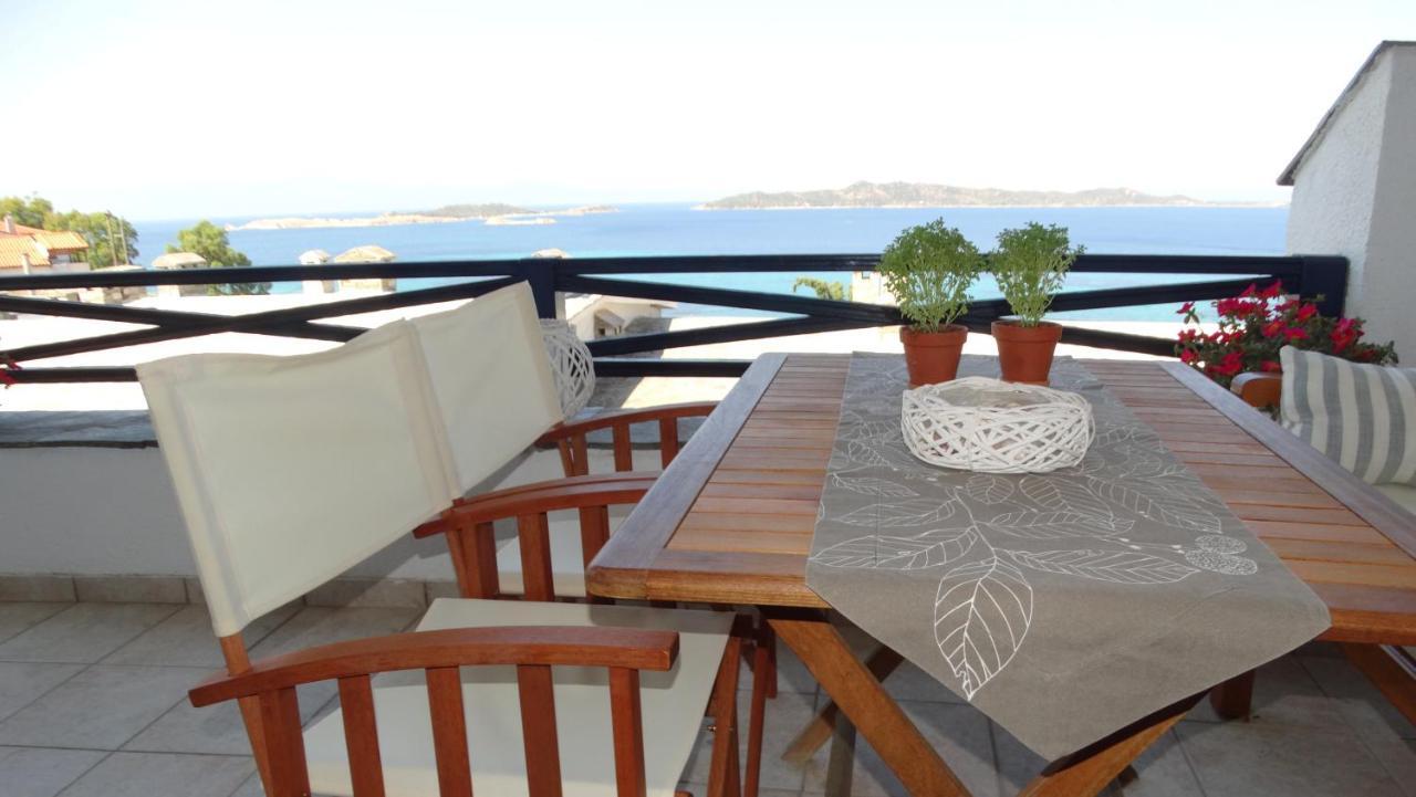 House With Marvelous View Apartment Ouranoupoli Bagian luar foto